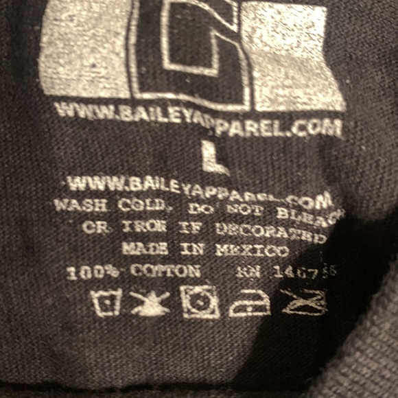 Bailey Apparel “Hustle” men’s large black bear tee - Picture 5 of 8